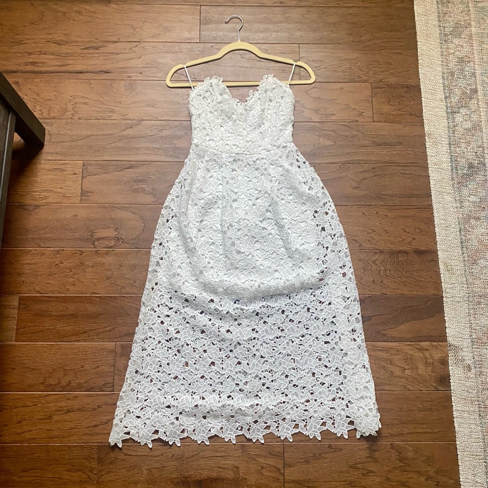 Astr White Sweetheart Midi Sundress